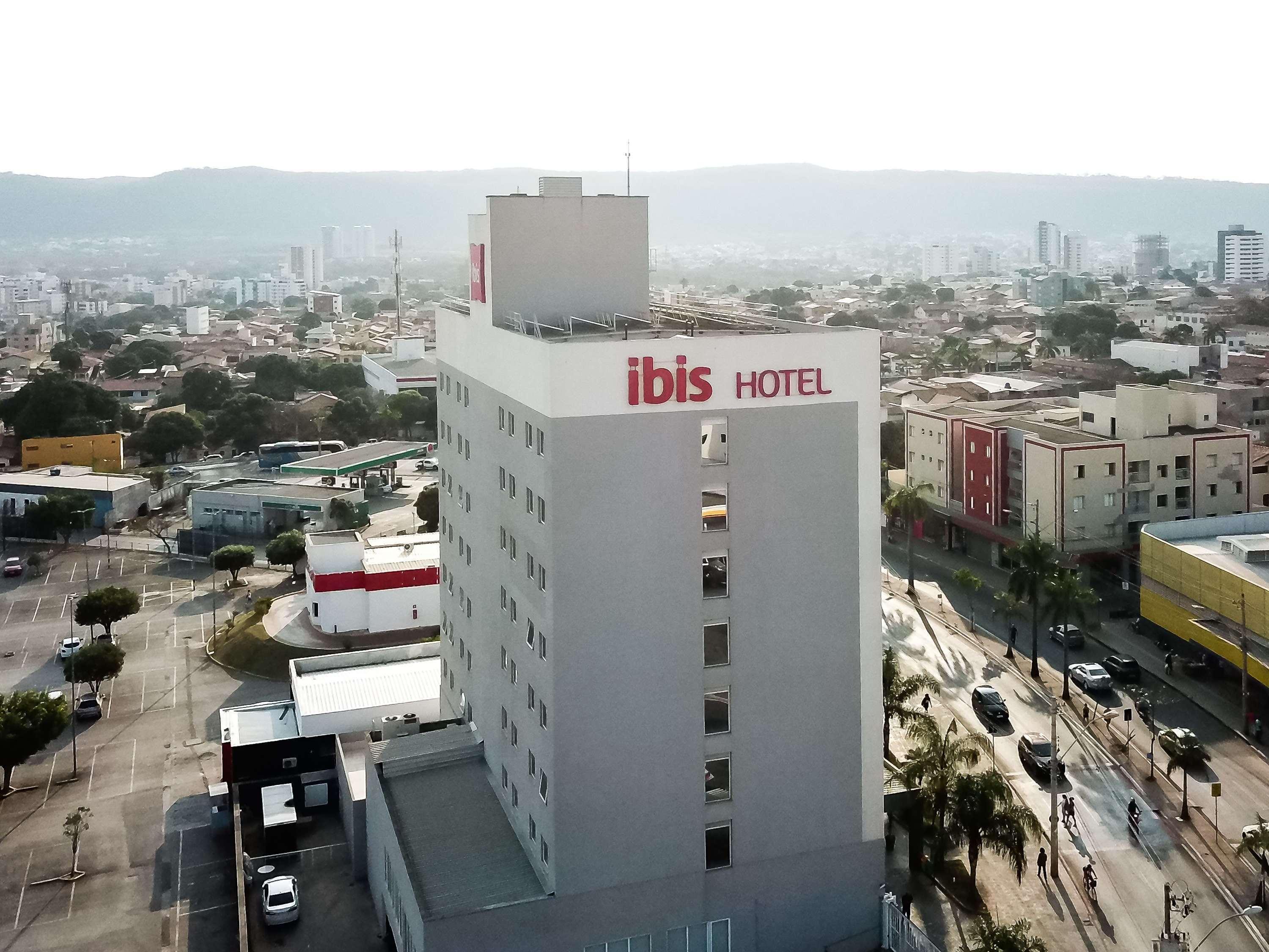 Ibis Montes Claros Shopping Hotel ภายนอก รูปภาพ